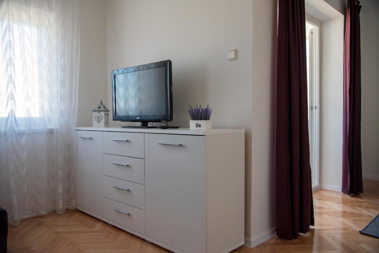 Apartman Ante Livno Eksteriør bilde